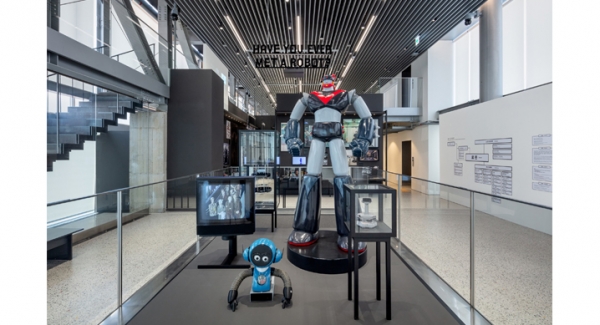 '헬로 로봇, 인간과 기계 그리고 디자인전’이 오는 10월 31일까지 현대모터스튜디오 부산에서 개최된다. 사진=현대자동차