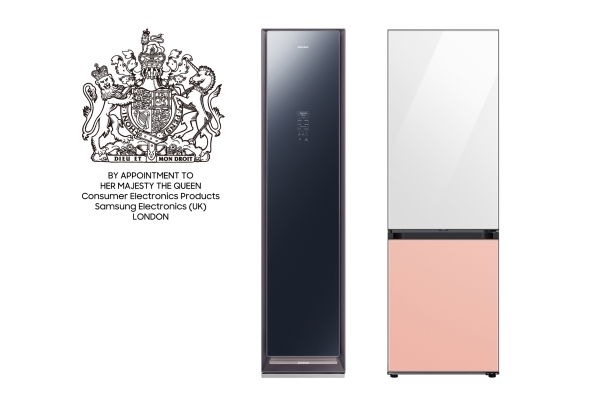 영국 왕실로부터 ‘퀸 로열 워런트’ 인증을 받은 삼성 에어드레서와 비스포크 냉장고. 이미지=삼성전자