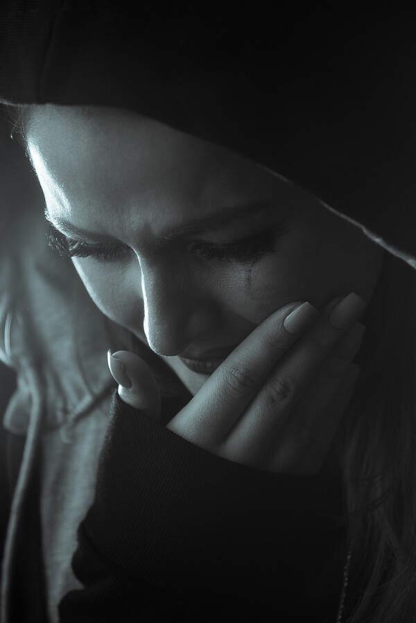 여성의 눈물 냄새가 남성의 공격성이 40%이상 떨어뜨릴 수 있다는 연구 결과가 나왔다. 사진=pixabay